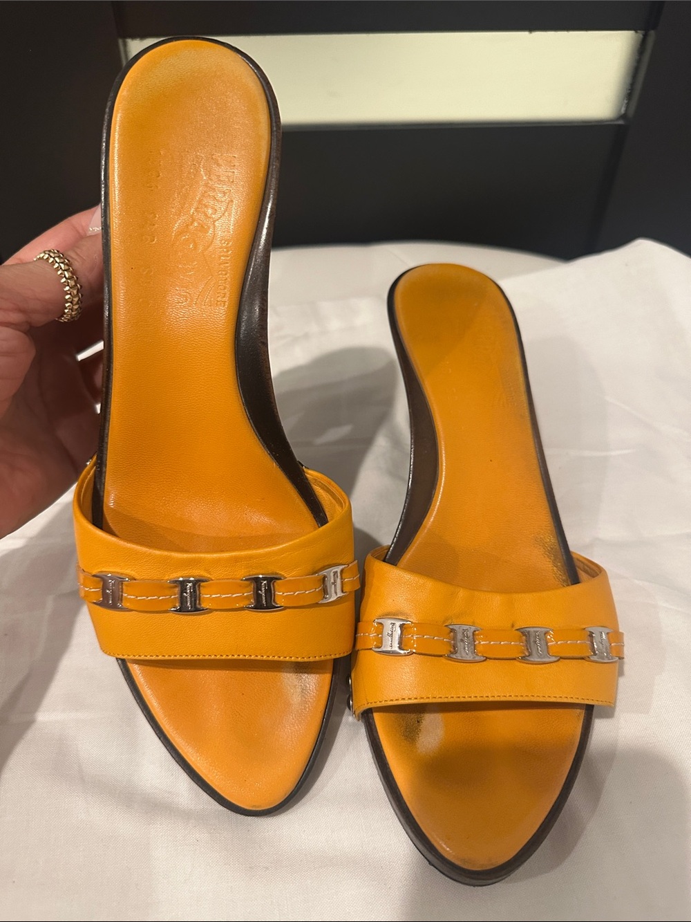 Salvatore Ferragamo Yellow Leather Slide Mules with Silver Chain - Picture 8 of 10